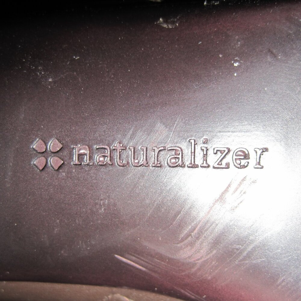 NATURALIZER Haley Ankle Bootie sz 7.5 women's - Picture 9 of 16